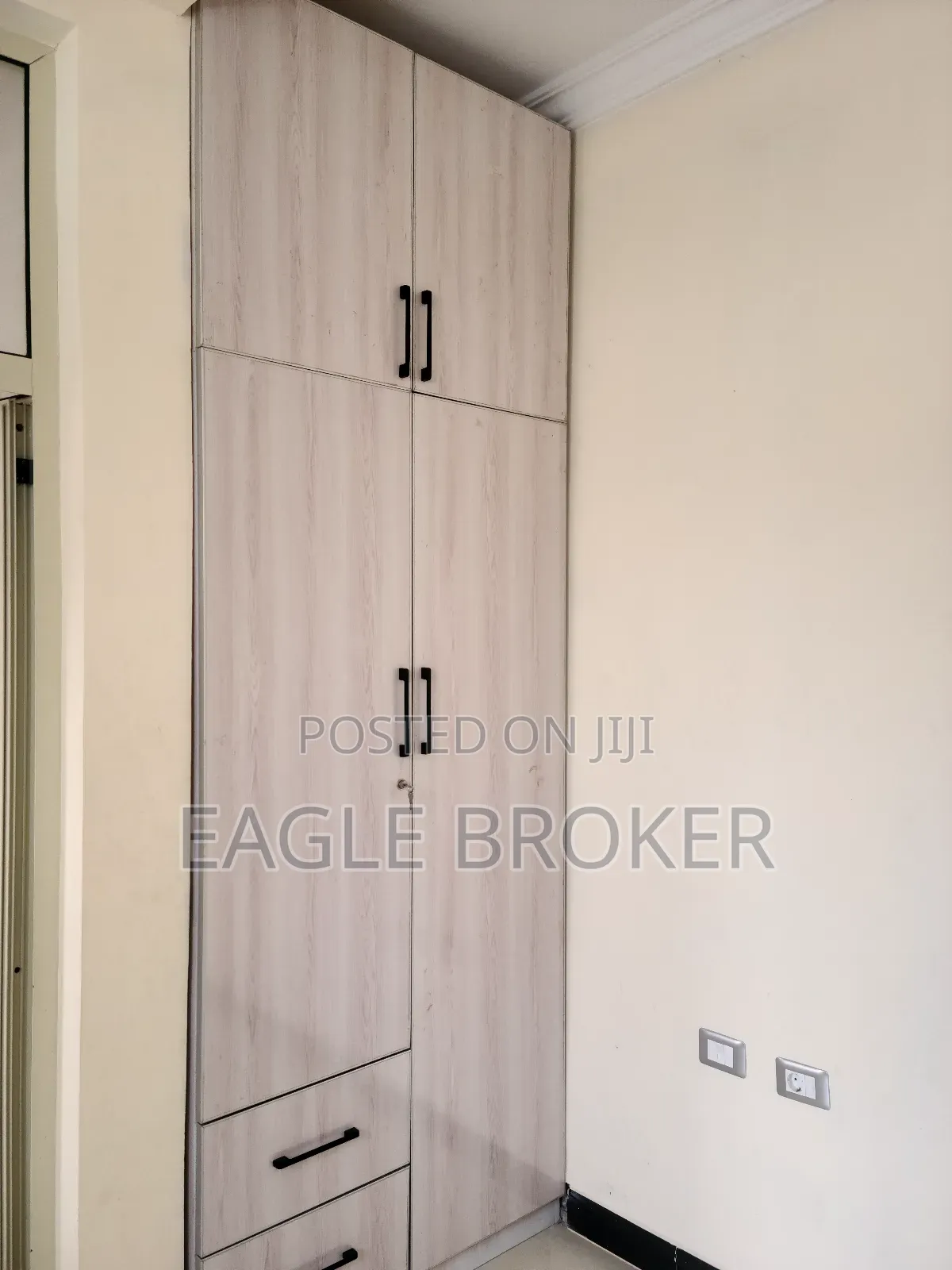 1bdrm Condo in Eagle Broker, Yeka for sale