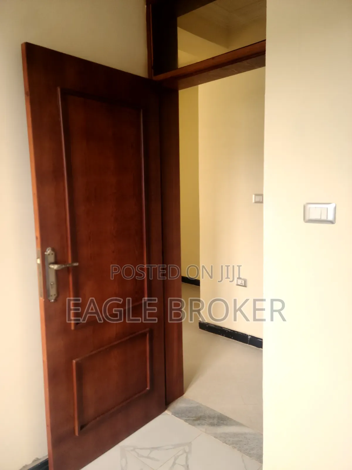 1bdrm Condo in Eagle Broker, Yeka for sale