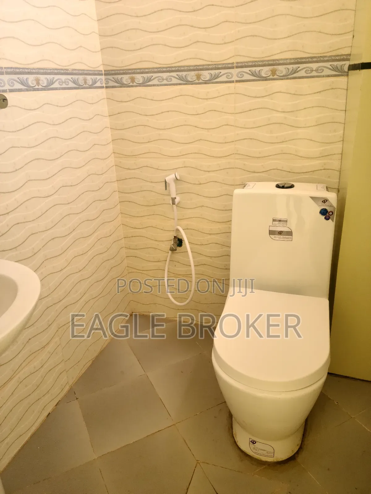 1bdrm Condo in Eagle Broker, Yeka for sale