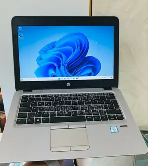 Photo - New Laptop HP EliteBook 840 8GB Intel Core I5 SSD 256GB