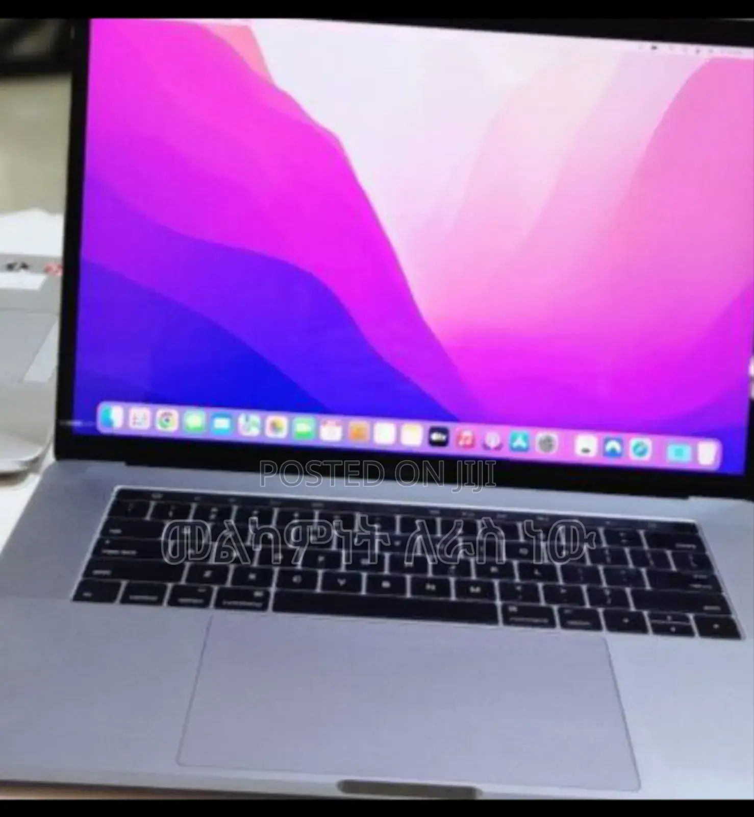 New Laptop Apple MacBook Pro 2016 16GB Intel Core I7 SSD 256GB