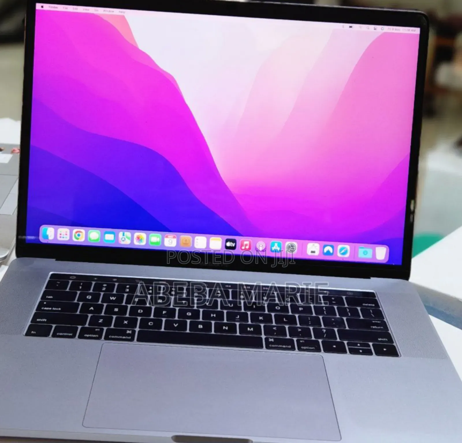 New Laptop Apple MacBook Pro 2016 16GB Intel Core I7 SSD 512GB