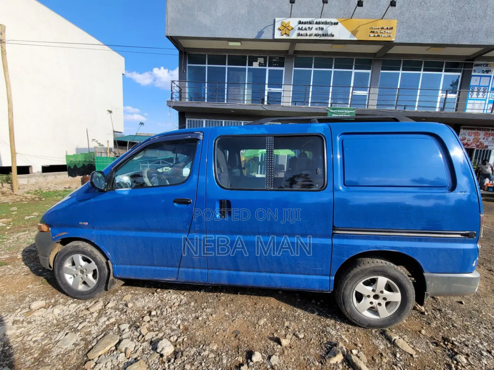 Toyota HiAce 2006 Blue