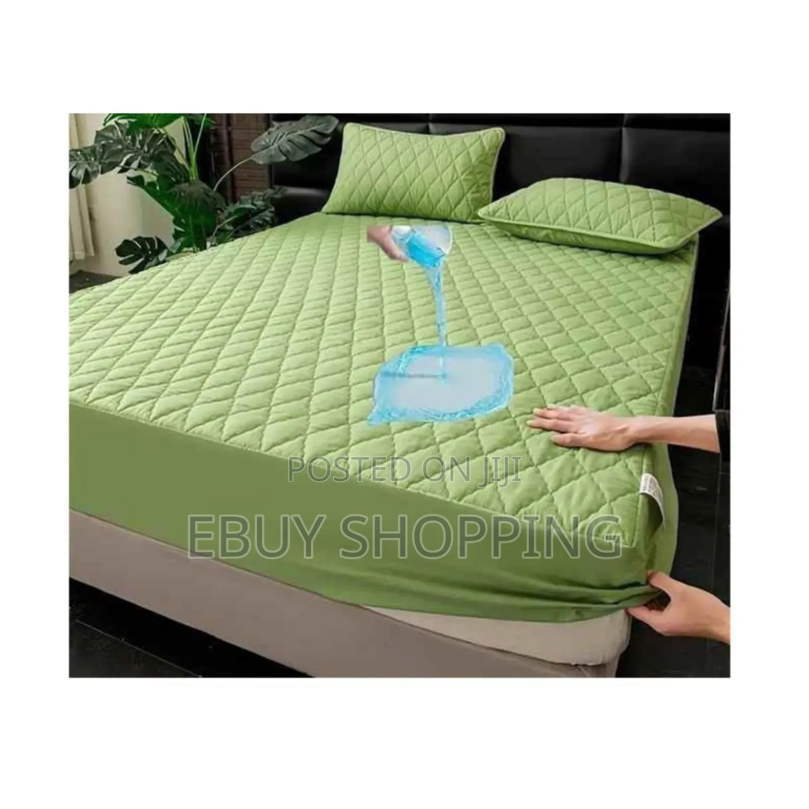 **Breathable Silent Waterproof Mattress Protector**