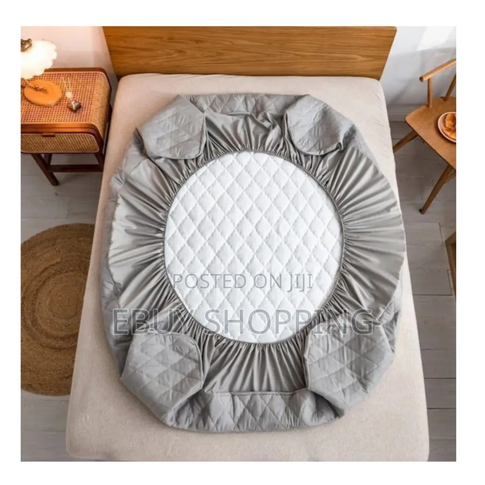 **Breathable Silent Waterproof Mattress Protector**