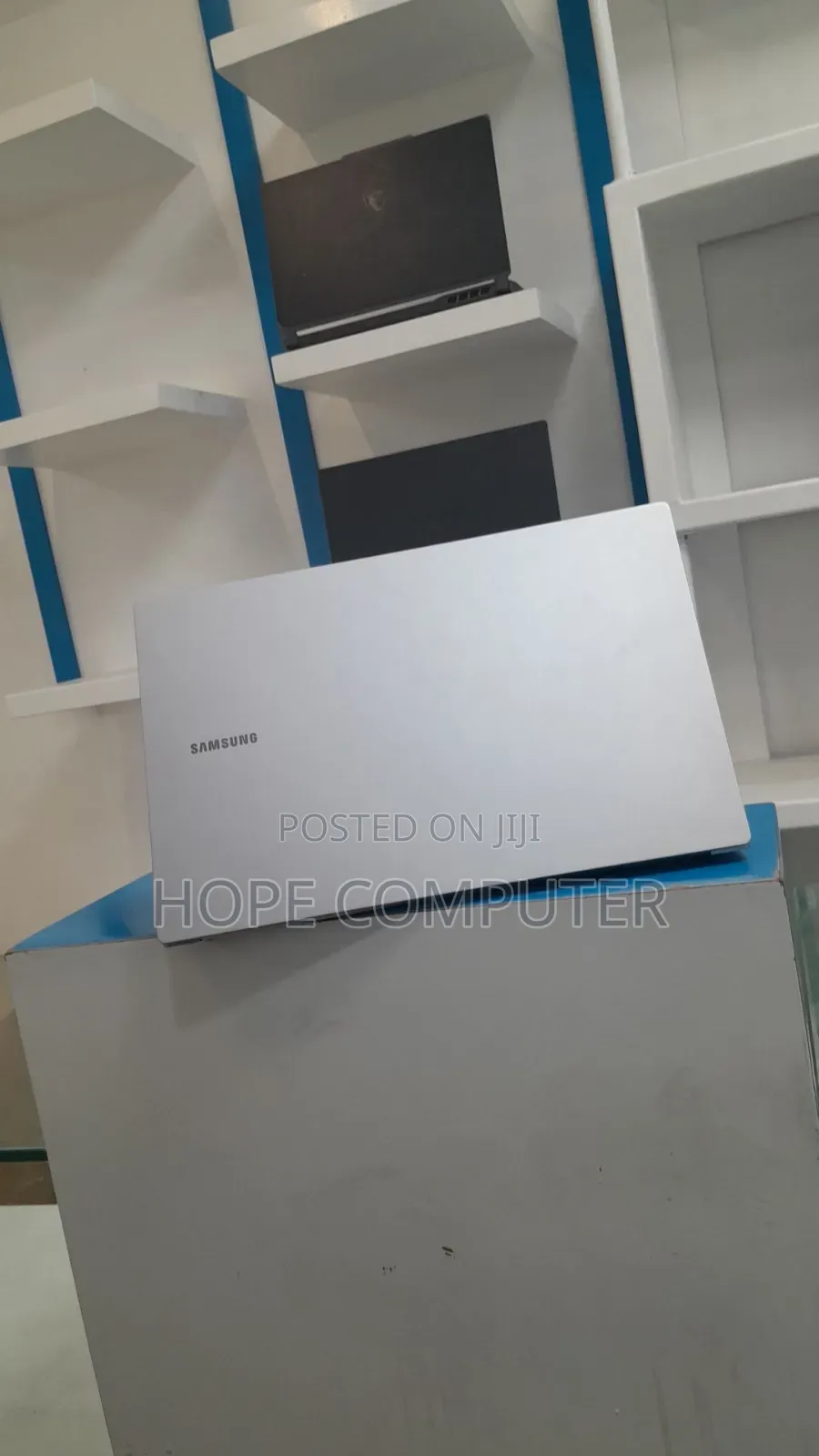 New Samsung Galaxy Book3 360 15 NP750QFG 16GB Intel Core I7 SSD 512GB