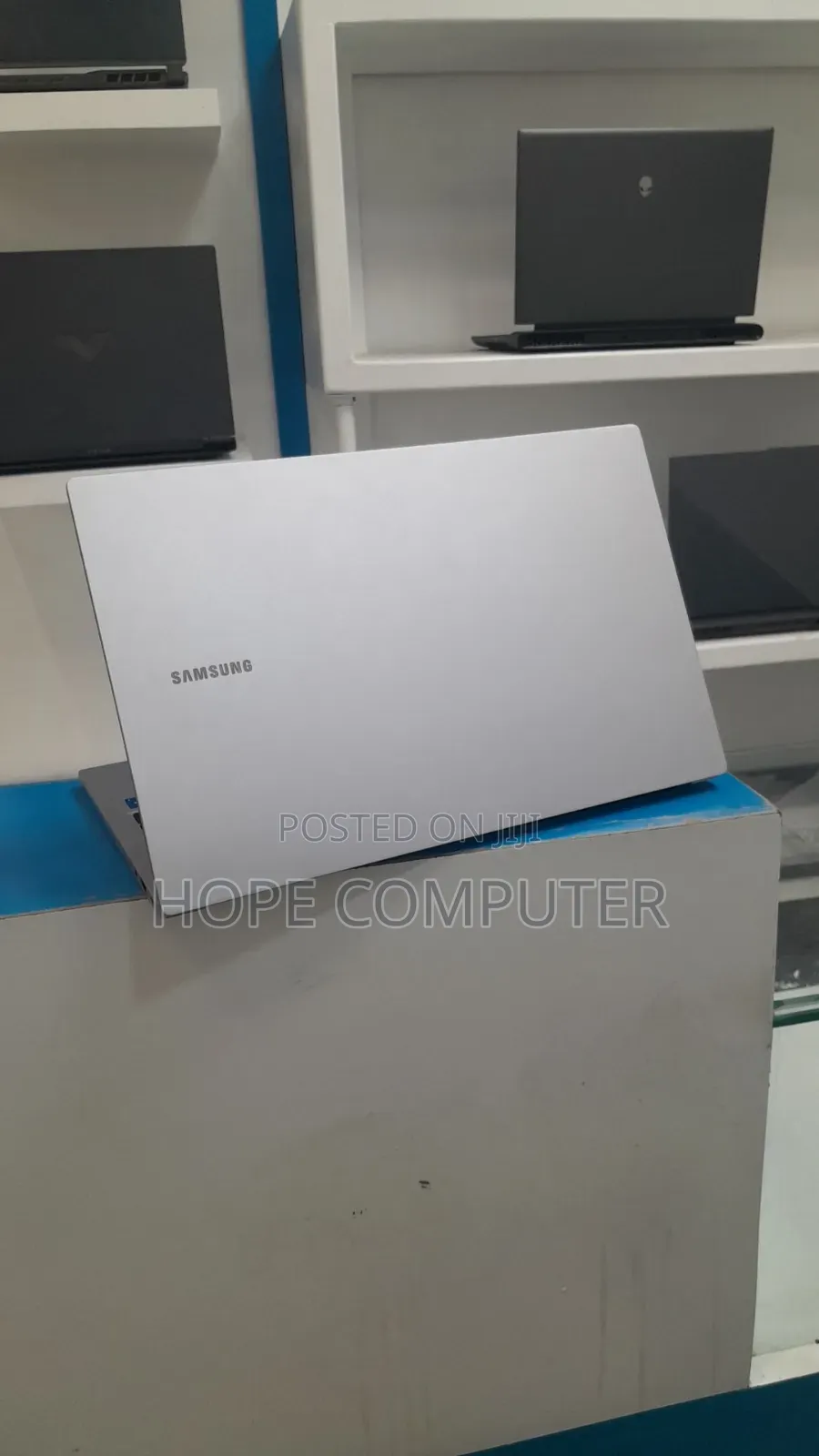 New Samsung Galaxy Book3 360 15 NP750QFG 16GB Intel Core I7 SSD 512GB