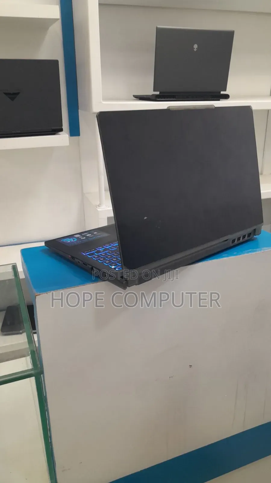 New Laptop MSI Cyborg 15 16GB Intel Core Ultra 7 SSD 1T