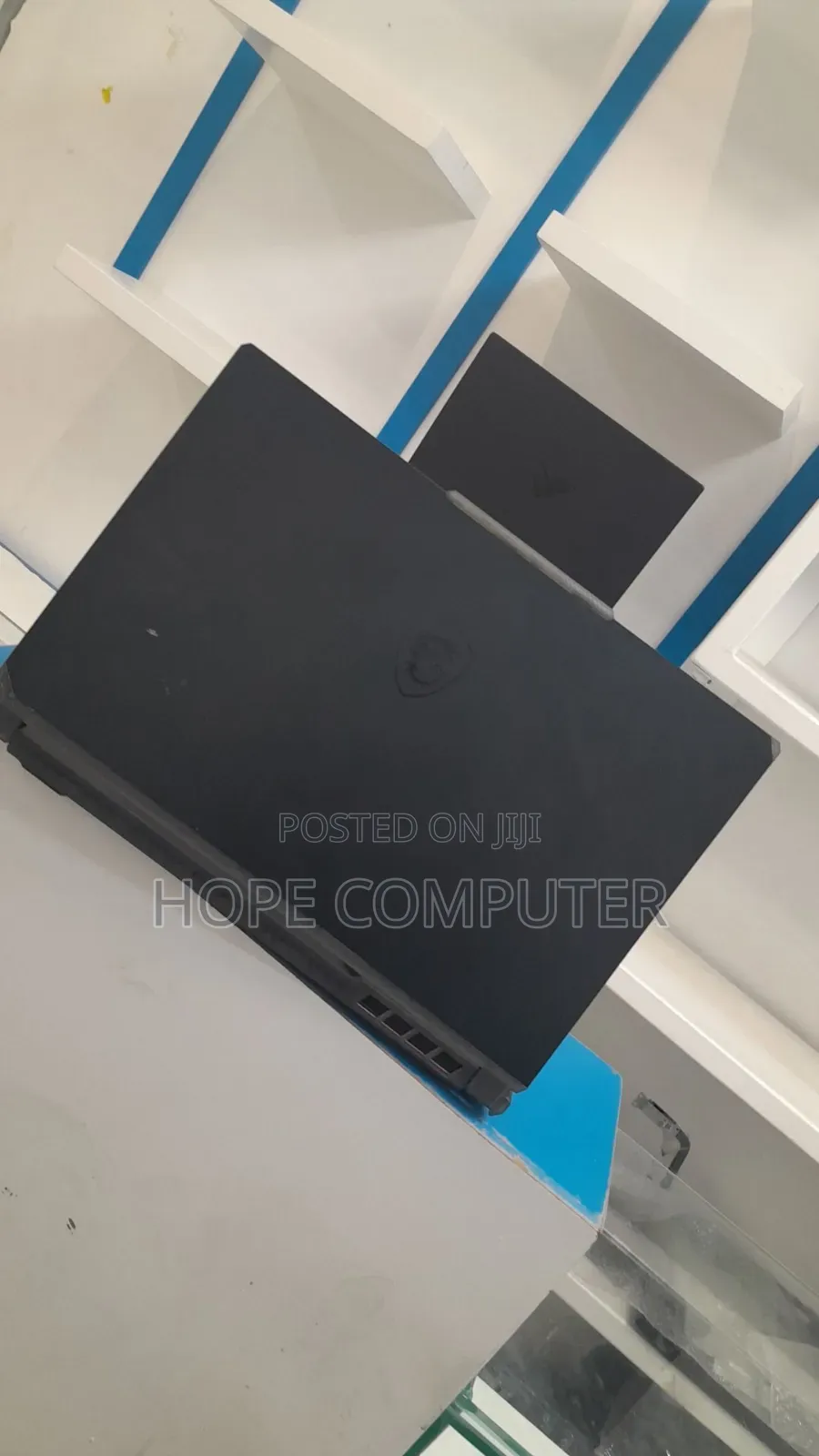 New Laptop MSI Cyborg 15 16GB Intel Core Ultra 7 SSD 1T