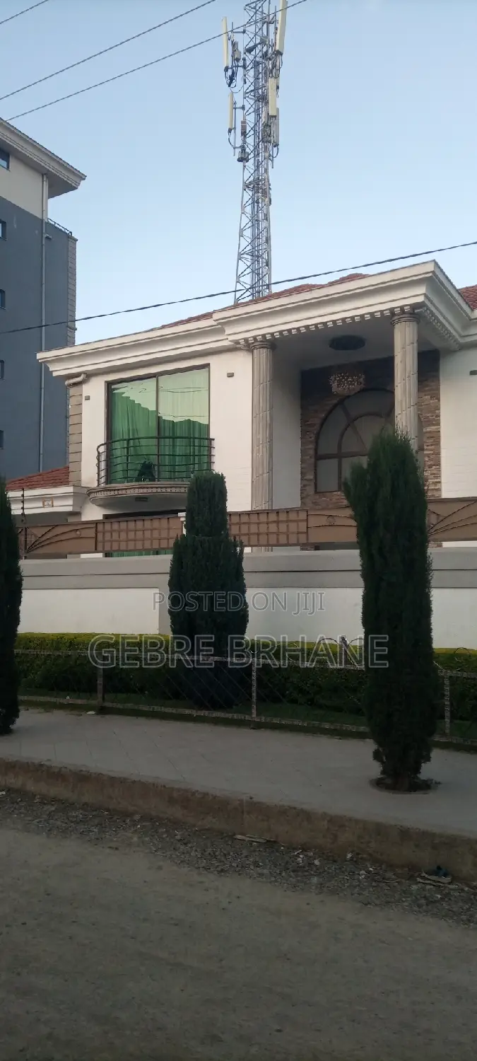 5bdrm House in G+1, Yeka for rent