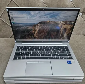 New Laptop HP EliteBook 840 G8 16GB Intel Core I7 SSD 512GB