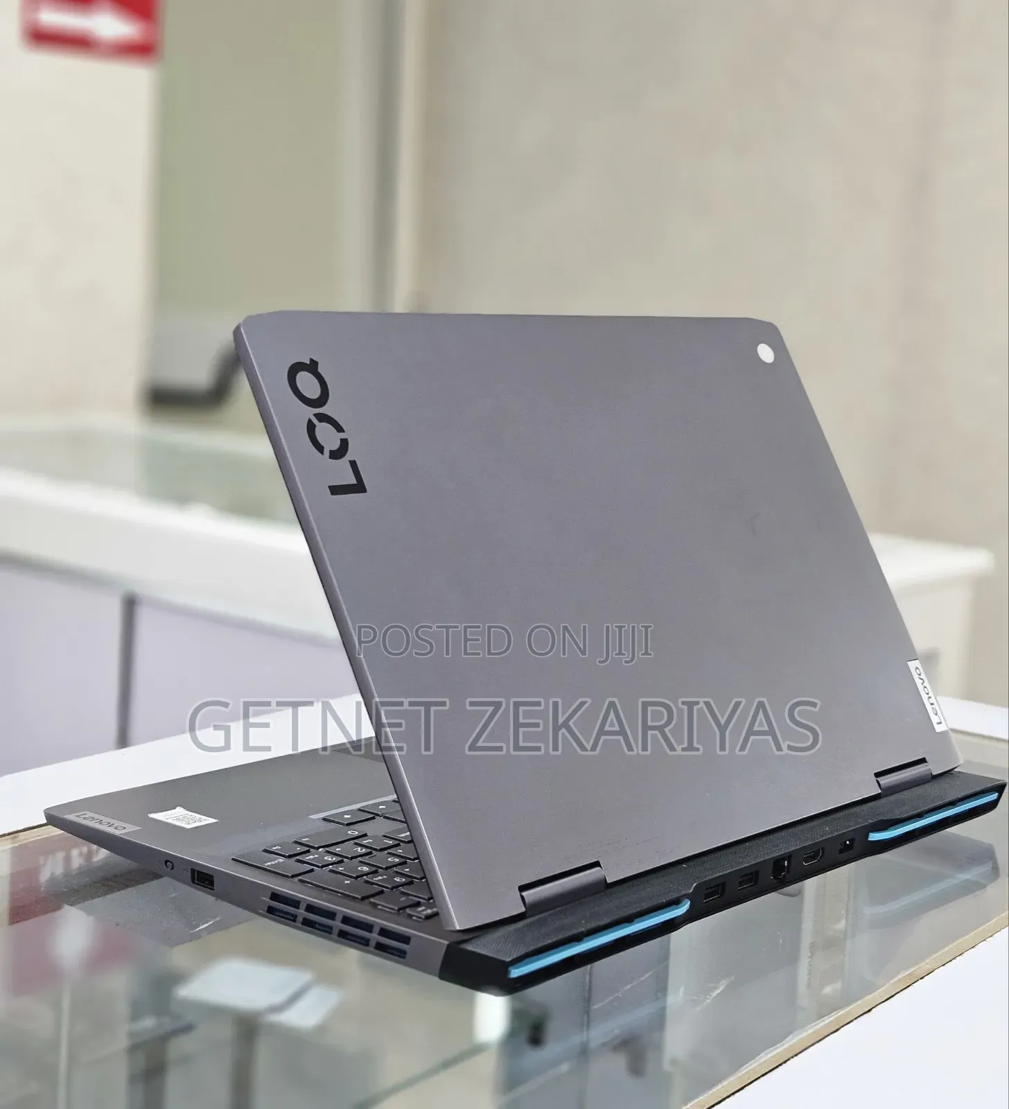 New Laptop Lenovo LOQ 15IRH8 16GB AMD Ryzen 7 SSD 512GB