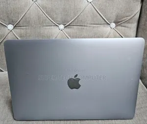 New Laptop Apple MacBook Pro 2017 16GB Intel Core I5 SSD 256GB