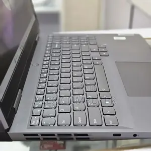 New Laptop Lenovo LOQ 15ARP9 16GB AMD Ryzen 7 SSD 512GB