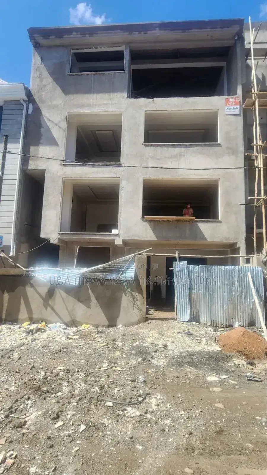 7bdrm House in Ayat Area, Yeka for sale