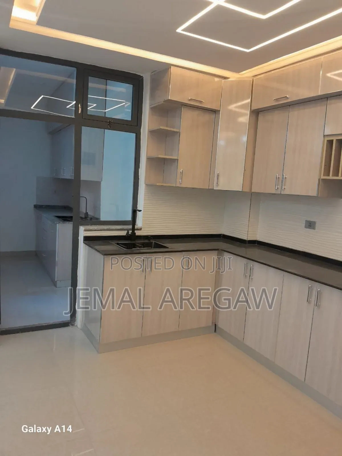 Furnished 3bdrm Apartment in Noahrealestate, Bole for sale