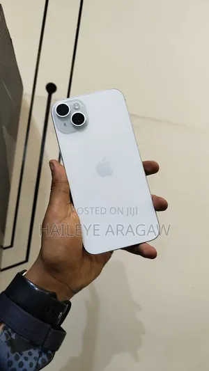 New Apple iPhone 15 Plus 128 GB Green