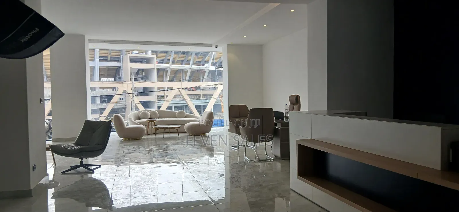 ሱቃችን በፍጥነት እየተሸጠ ይገኛል