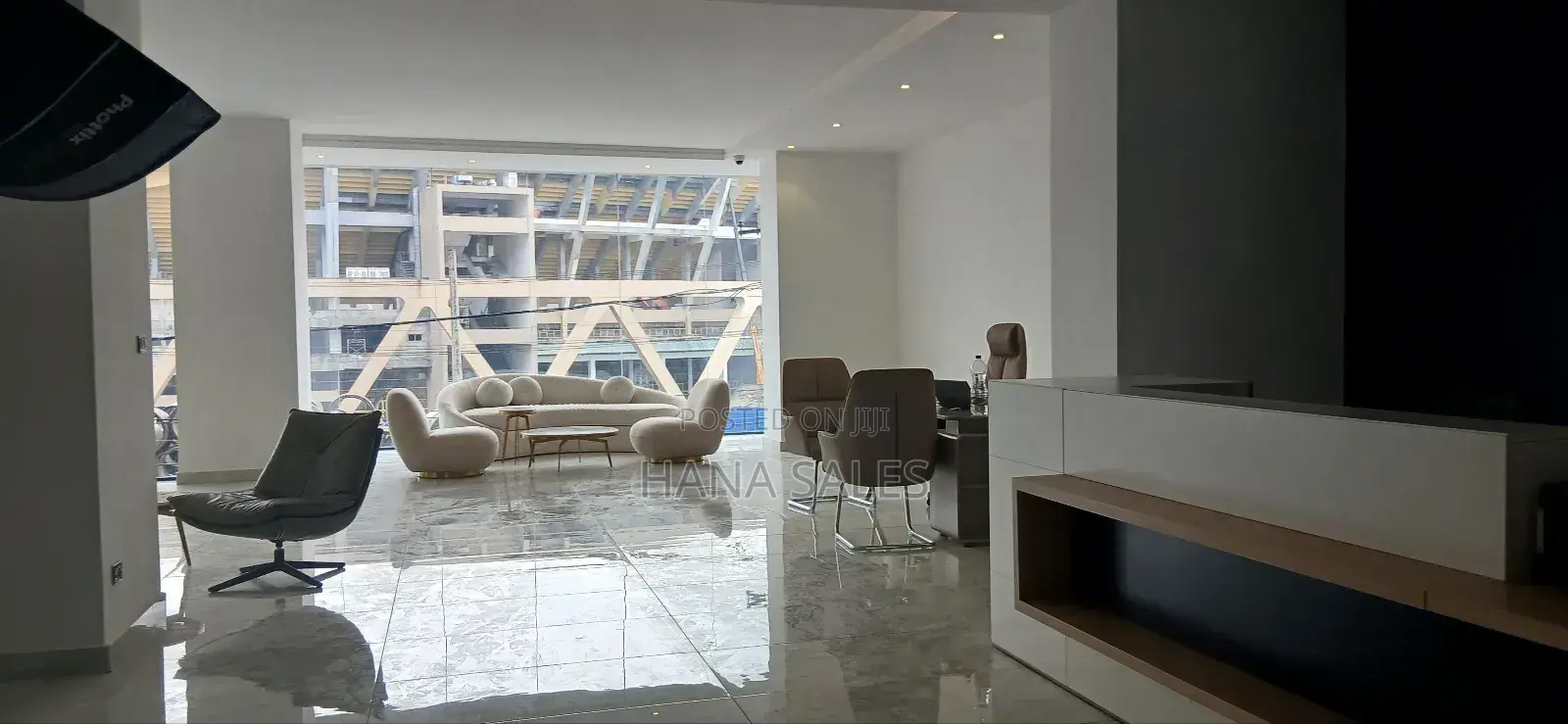 ሱቃችን በፍጥነት እየተሸጠ ይገኛል