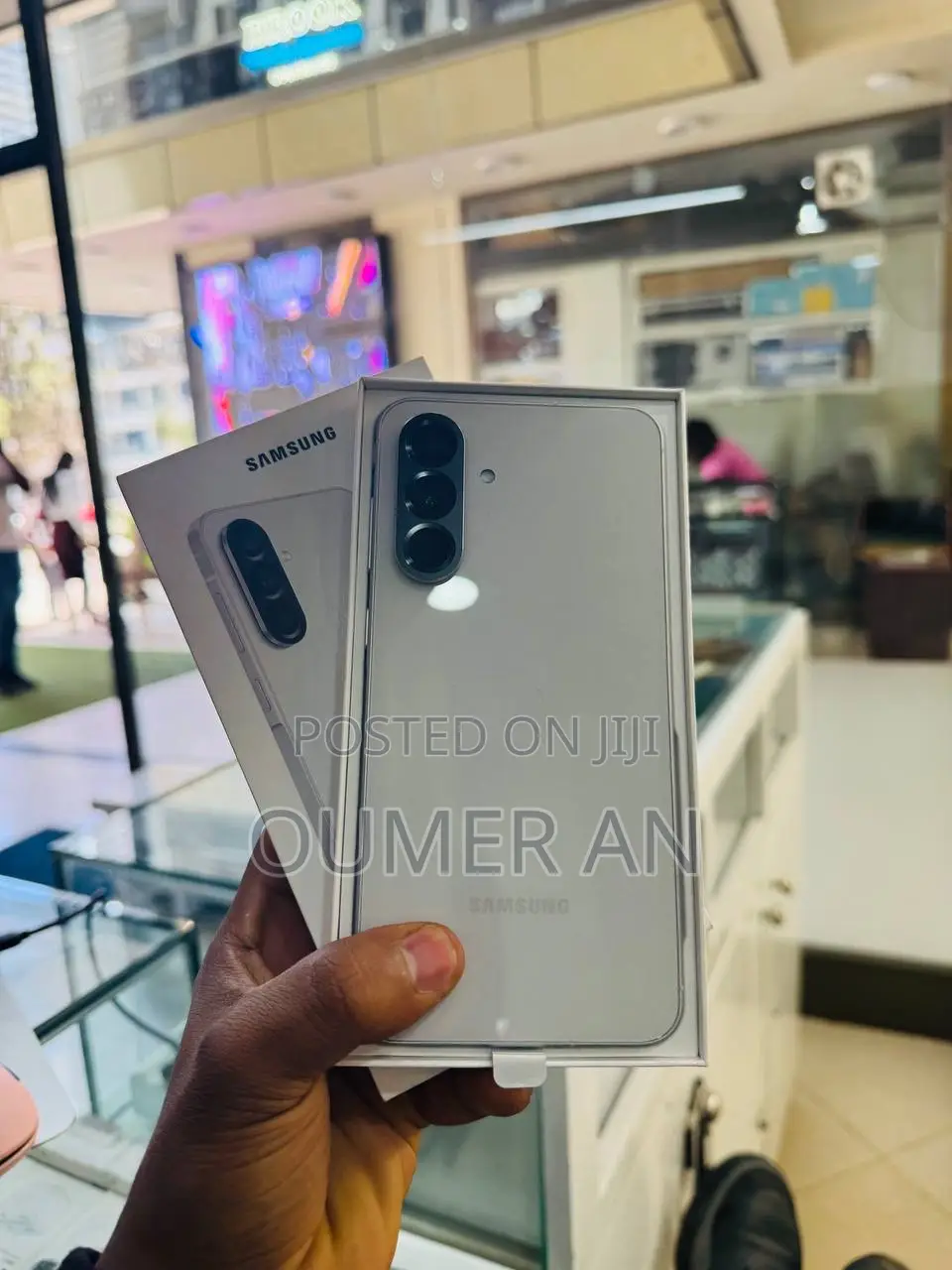 New Samsung Galaxy A56 256 GB White