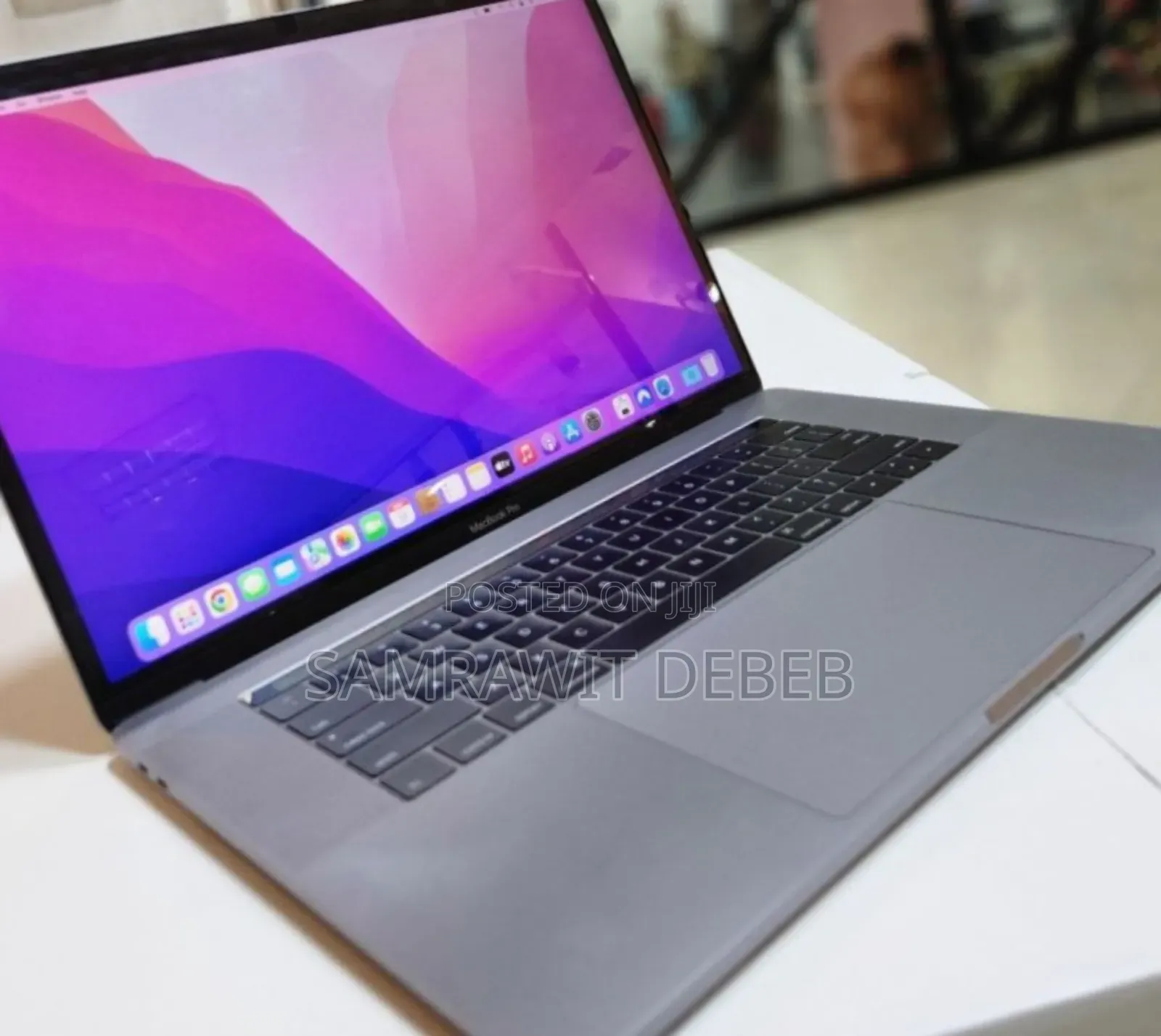 Laptop Apple MacBook Pro 2017 16GB Intel Core I7 SSD 256GB