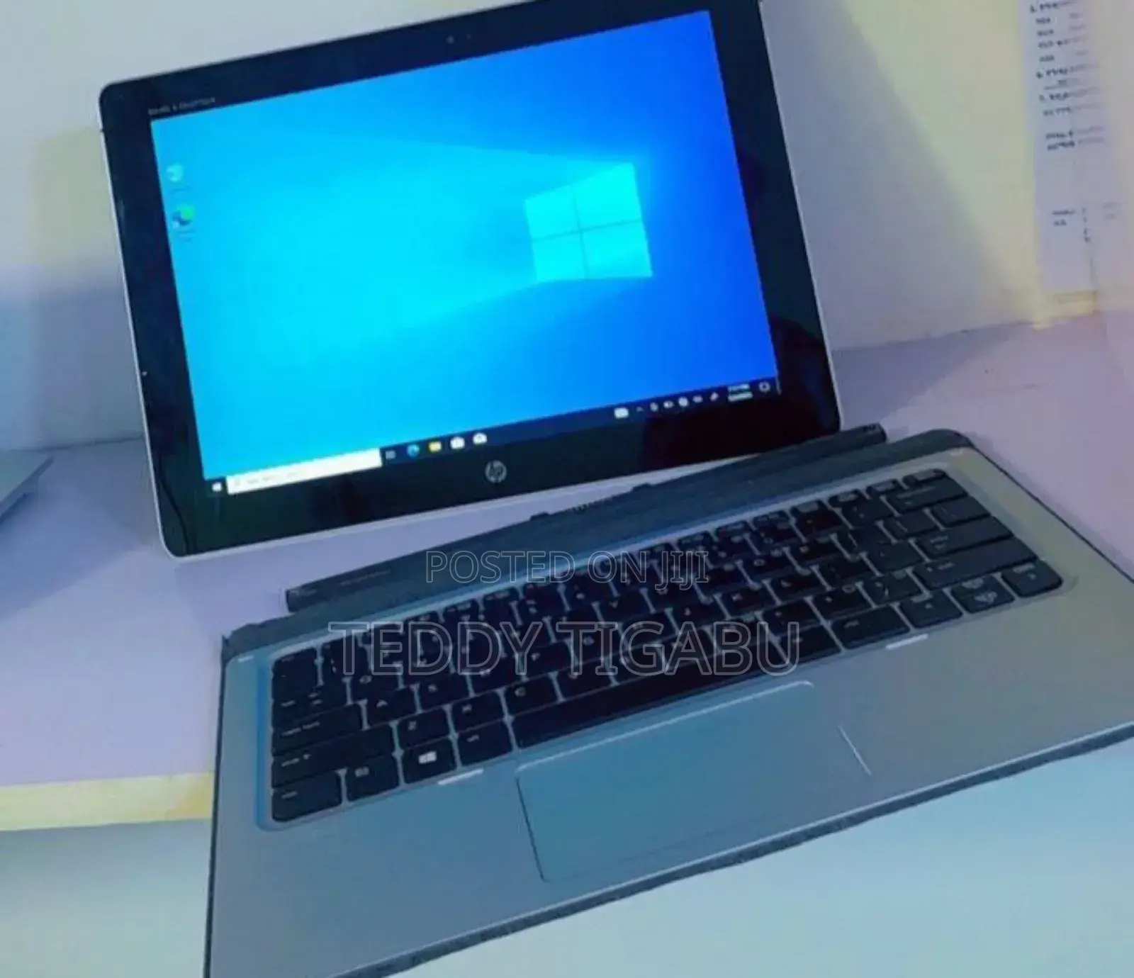 New Laptop HP Elite X2 1012 8GB Intel Core M3 SSD 256GB