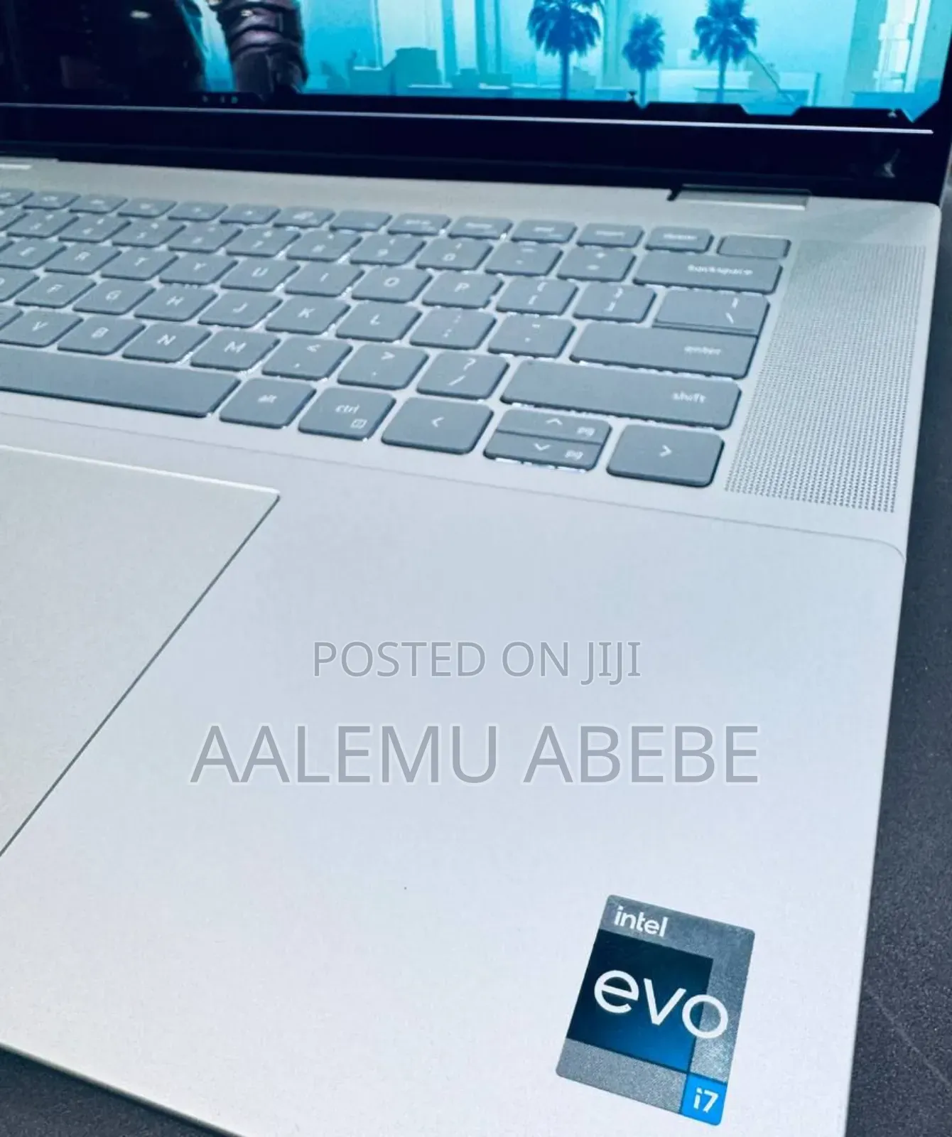 New Laptop Dell Inspiron 16 5620 16GB Intel Core I7 SSD 1T