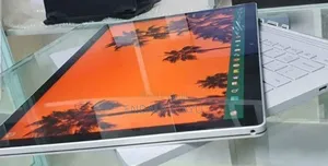 New Laptop Microsoft Surface Book 3 16GB Intel Core I7 SSD 256GB