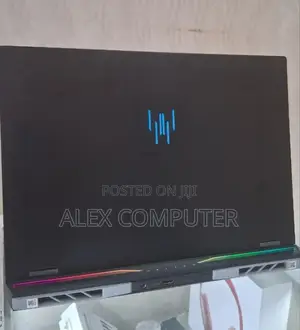 New Laptop Acer Predator Helios 18 PH18-71 32GB Intel Core I9 SSD 1T