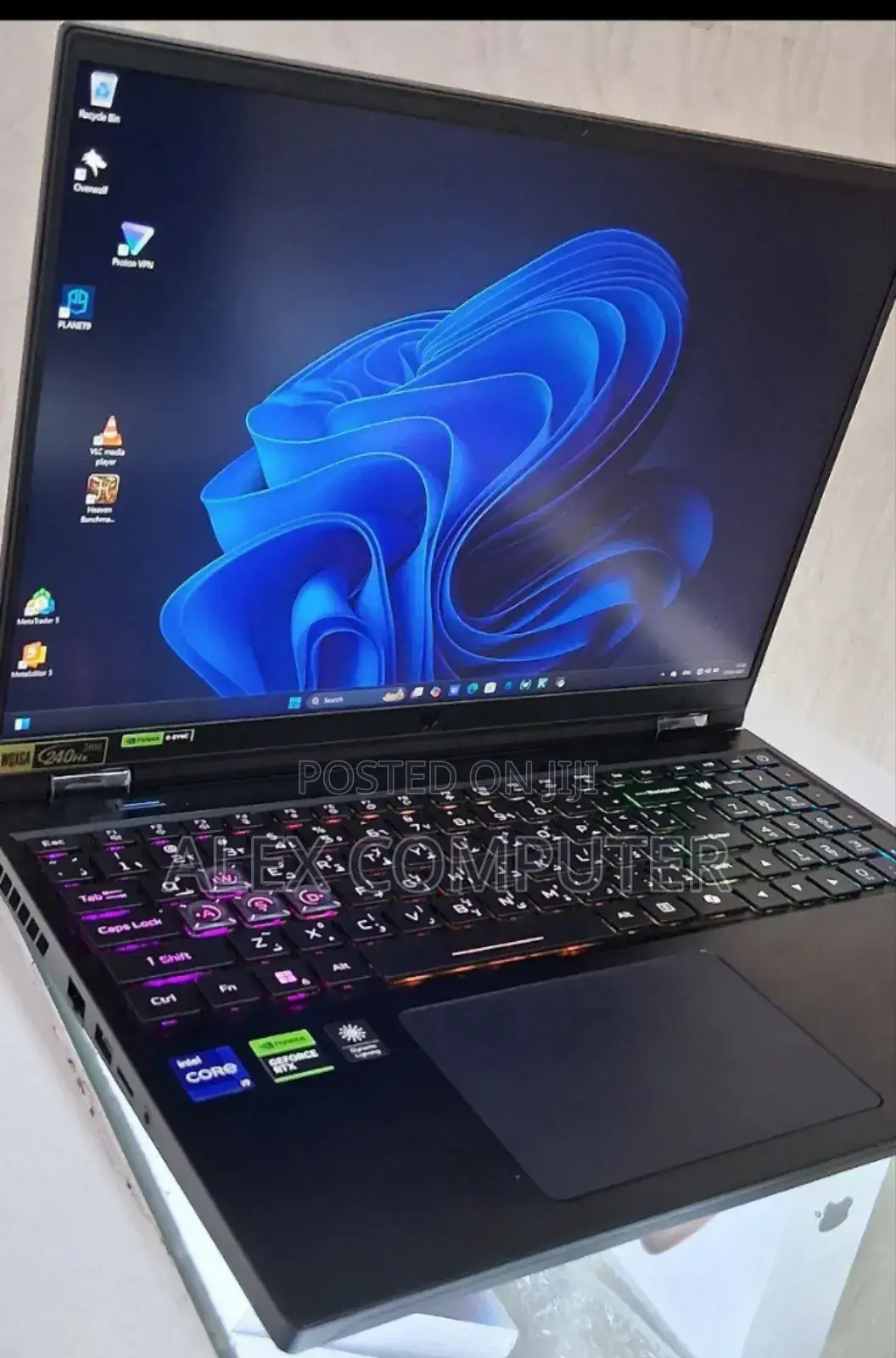 New Laptop Acer Predator Helios 18 PH18-71 32GB Intel Core I9 SSD 1T