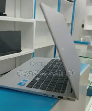 New Laptop Samsung 16GB Intel Core I7 SSD 512GB