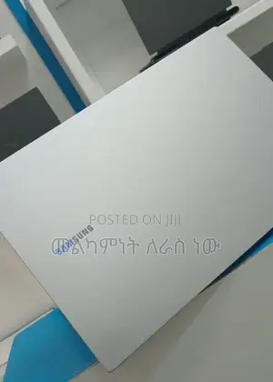 New Laptop Samsung 16GB Intel Core I7 SSD 512GB