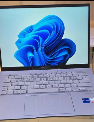 New Laptop Asus ZenBook UX31A 16GB Intel Core I7 SSD 1T