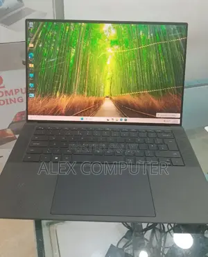 New Laptop Dell Precision 5550 16GB Intel Core I7 SSD 512GB