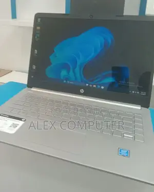 New Laptop HP Stream Notebook 4GB SSD 60GB