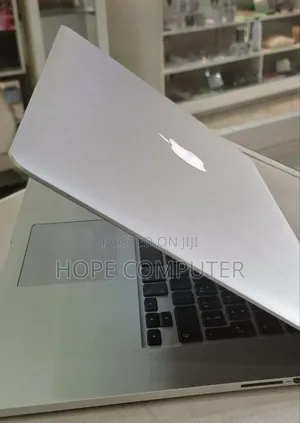 New Laptop Apple MacBook Pro 2014 16GB Intel Core I7 SSD 256GB