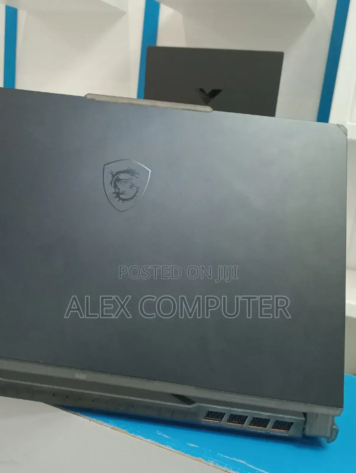 New Laptop MSI Cyborg 15 16GB Intel Core Ultra 7 SSD 1T