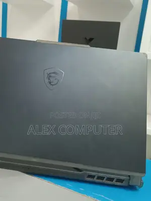 New Laptop MSI Cyborg 15 16GB Intel Core Ultra 7 SSD 1T