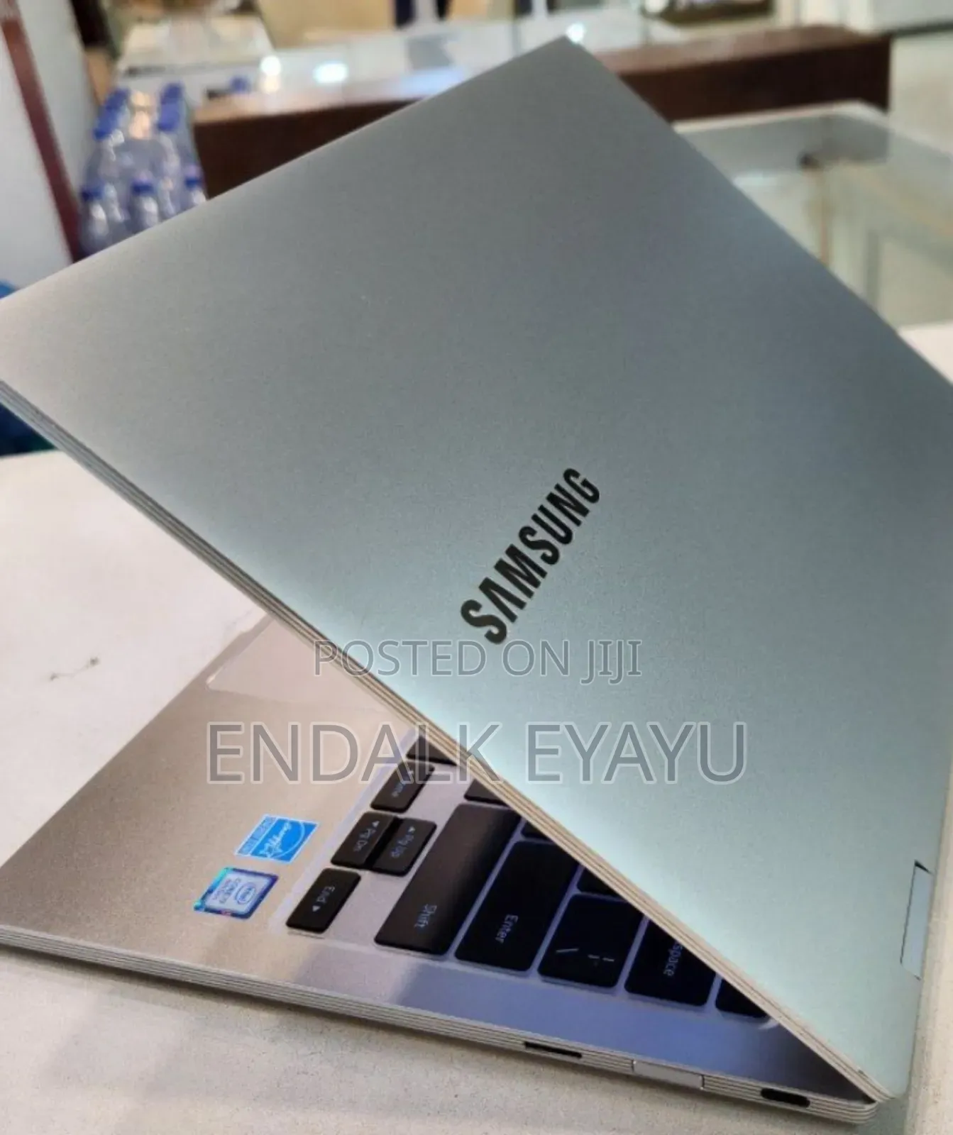 New Laptop Samsung 16GB Intel Core I7 SSD 512GB