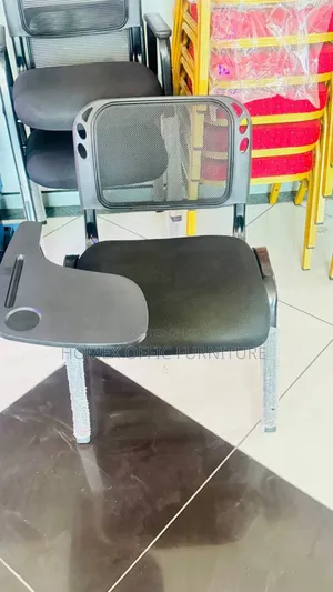 Classroom Chair With Arm