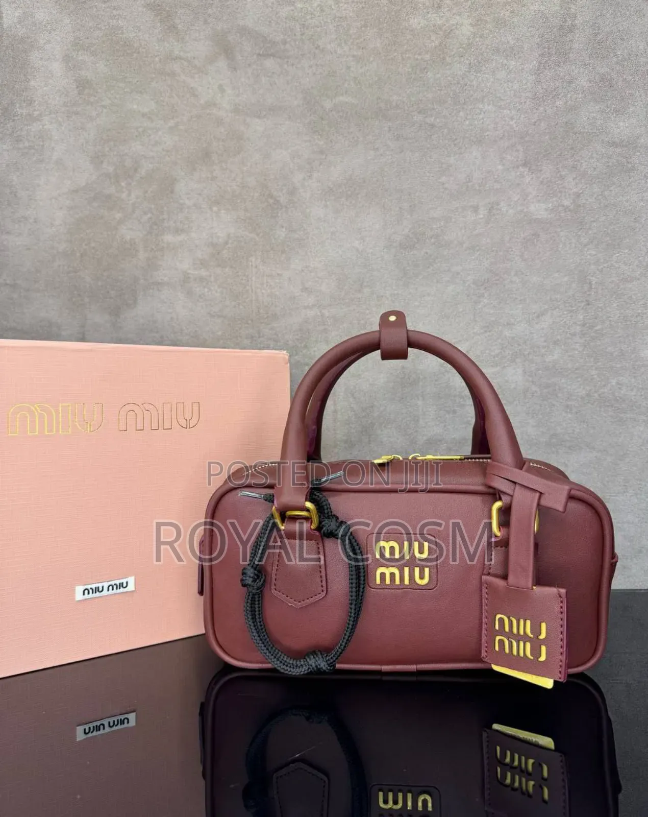 Miu Miu Luxurious Womens Hand Bags