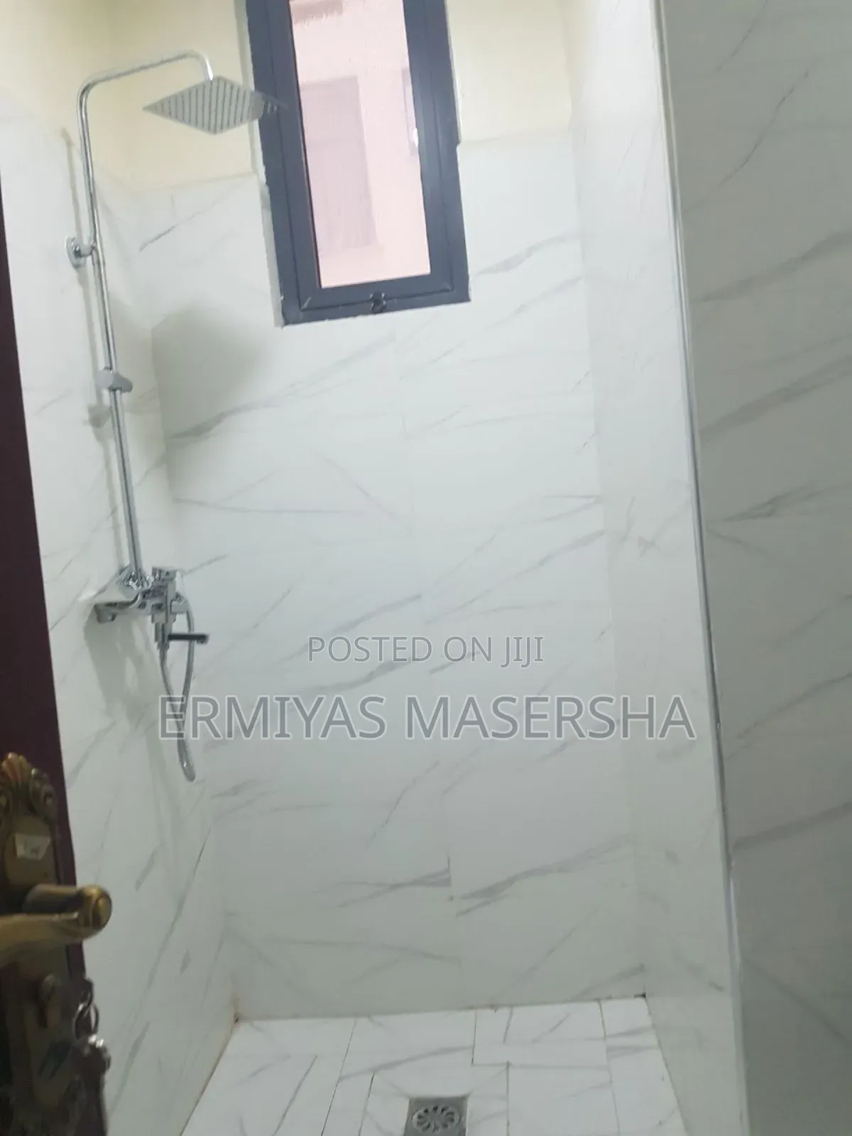 Furnished 1bdrm Apartment in ኖነን, Yeka for sale