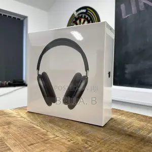 Photo - Apple Airpod Max Headset Significant Sound Innovation