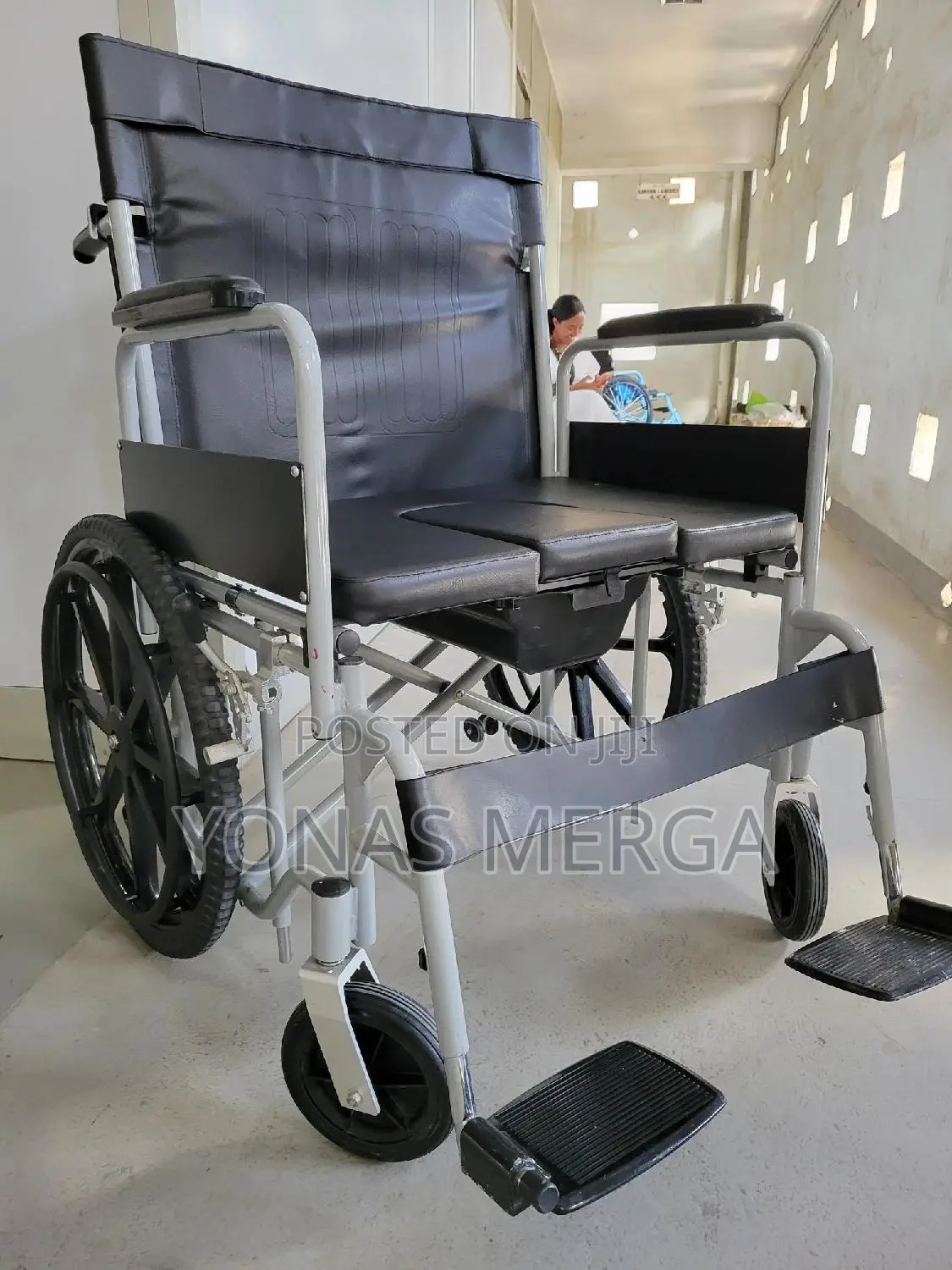 Heavy Duty Commode Wheelchair፶鸟extra Wide Bariatric Commode