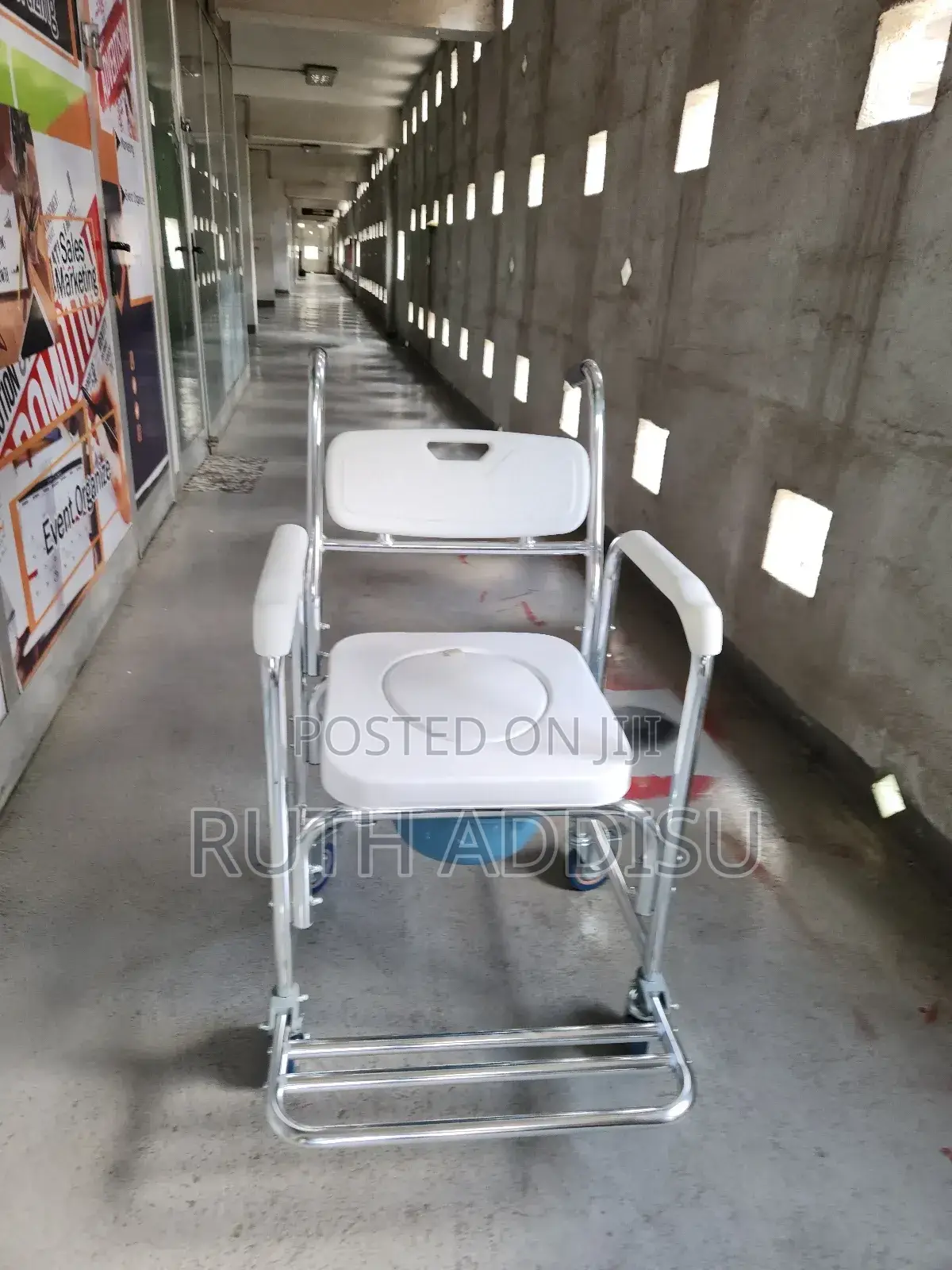 Commode Mini Wheel Chair3፮toilet Chair6፰wheel Chair Poty