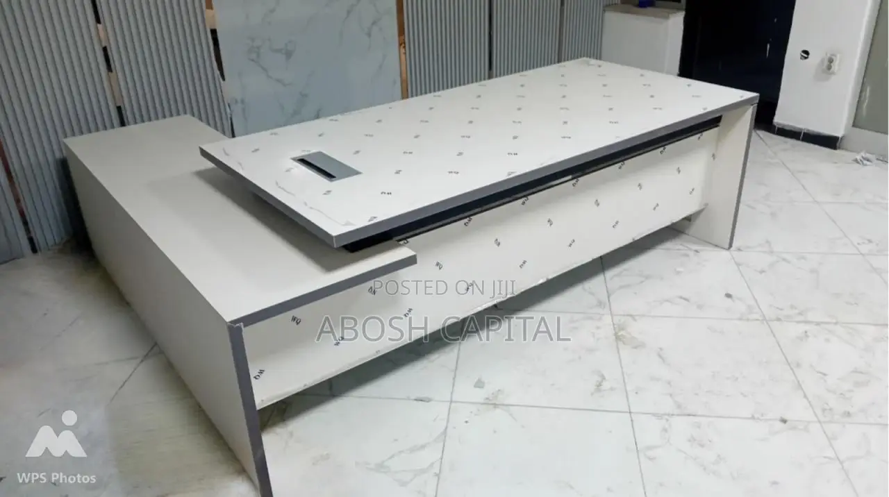 Managerial Table / የስራ አስኪያጅ ጠረጴዛ