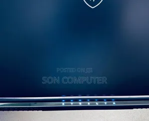 New Laptop MSI Stealth 16 AI Studio 32GB Intel Core I7 SSD 1T