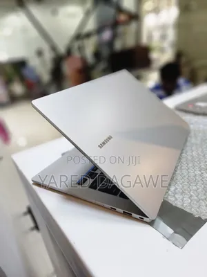 New Laptop Samsung Galaxy Book 2 4GB Intel SSD 128GB