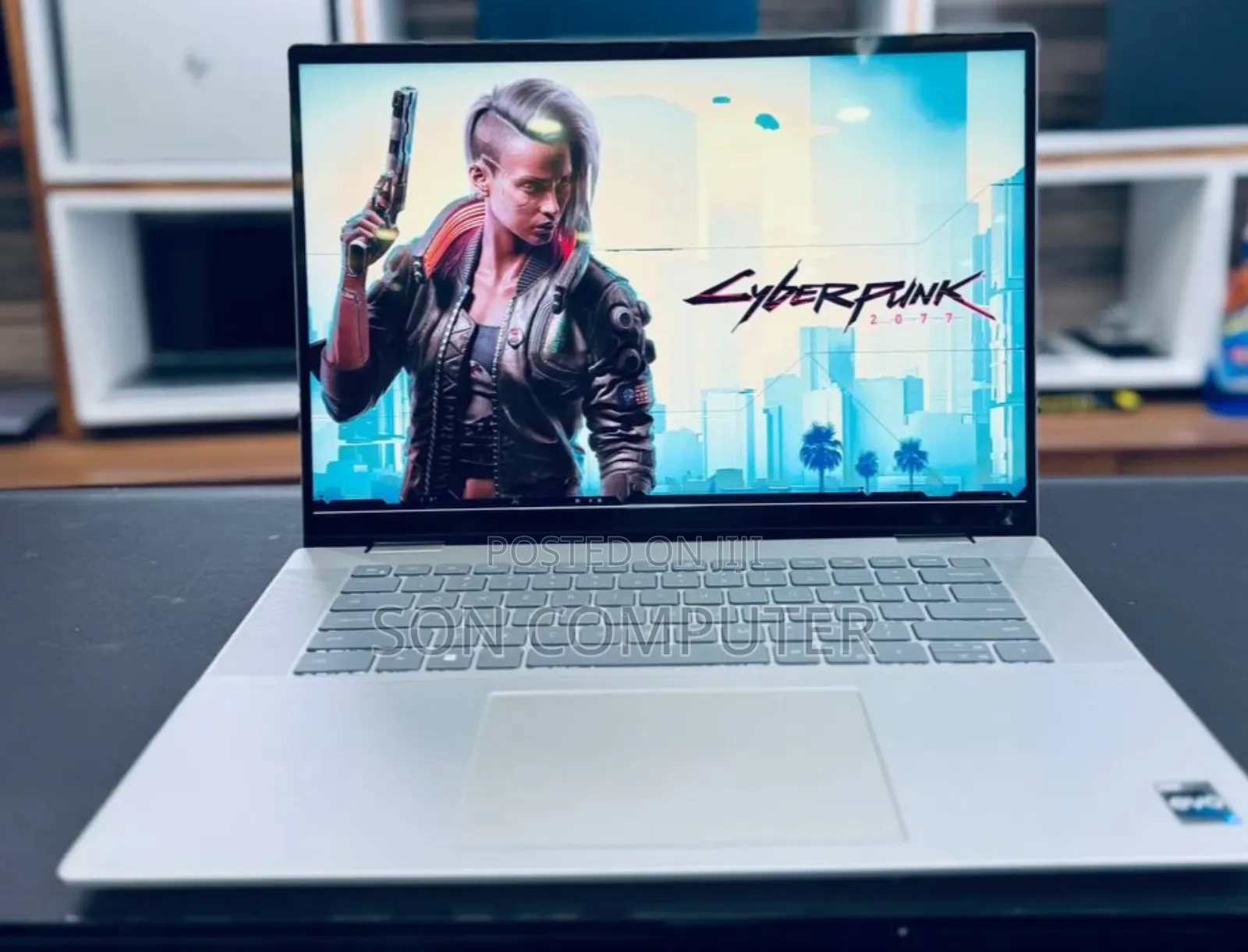 New Laptop Dell Inspiron 16 7630 16GB Intel Core I7 SSD 1T