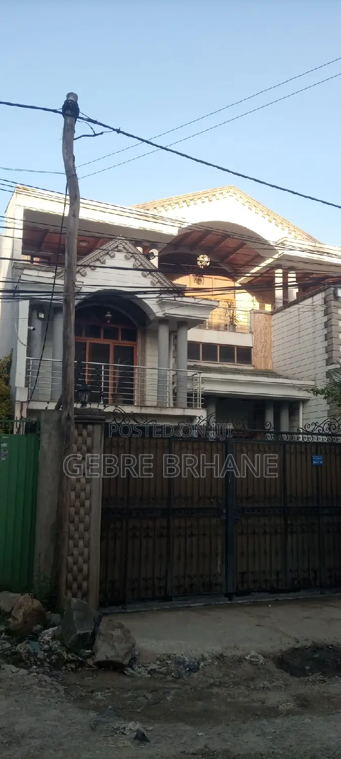 6bdrm House in G+1, Yeka for rent